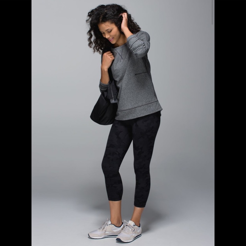 Lululemon Exhalation Pullover II
Heathered - Picture 3 of 11